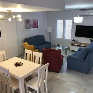 La Casa De Flores Homestay